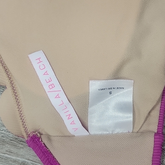 Vanilla Beach Pink Scalloped One Shoulder Bikini Top Small - Picture 3 of 5